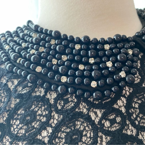 Black lace blouse with beading - Picture 5 of 9